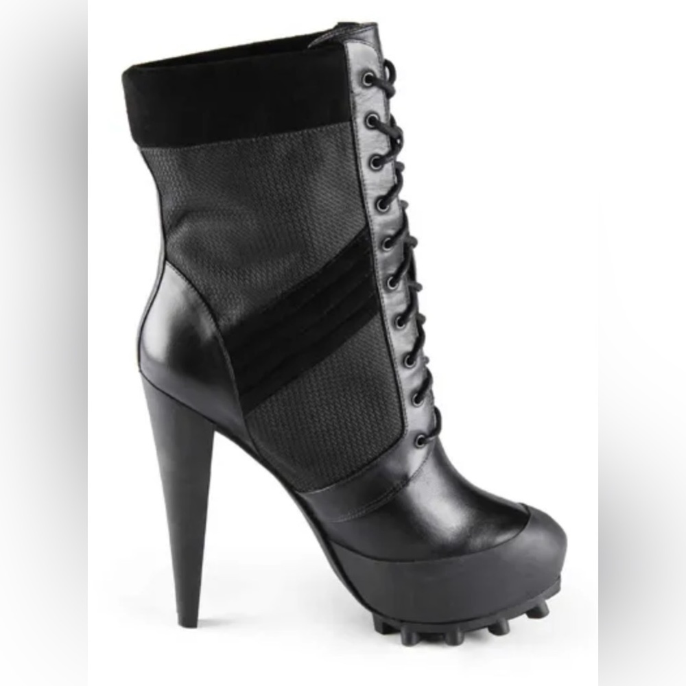 Also Rise Patrick Ervell Lug Sole Ankle Boots Size 9